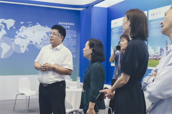 2025新奥门原料免费资料