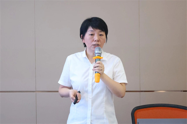 2025新奥门原料免费资料