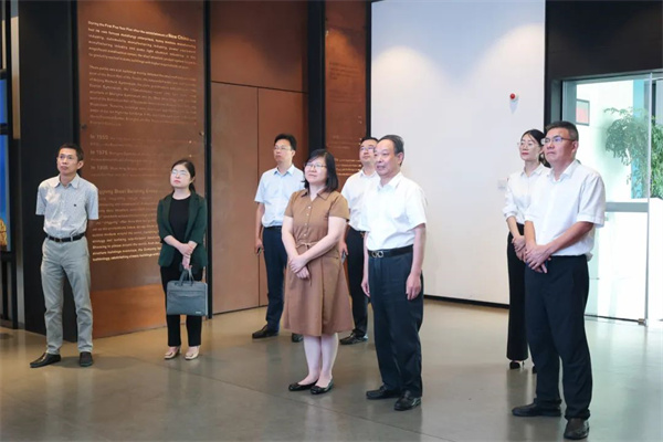 2025新奥门原料免费资料